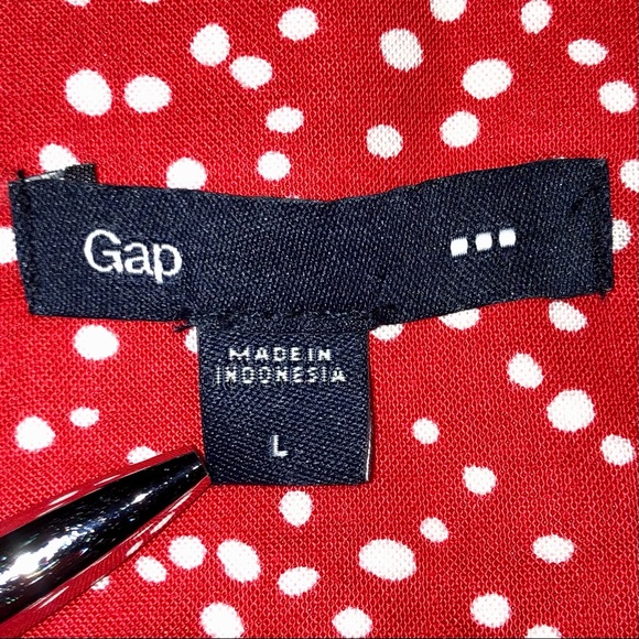 GAP Red with White Spotted Flowy Skirt - Picture 9 of 10